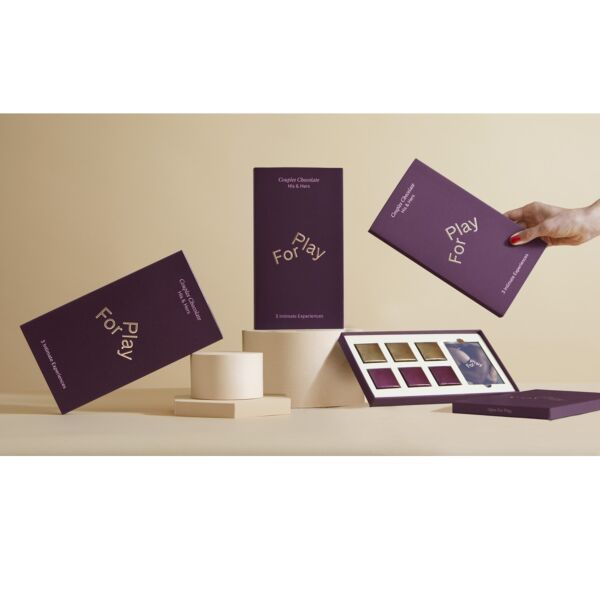 Doos For Play His and Hers chocolade voor koppels, met chocolaatjes voor hem en voor haar en speelkaarten