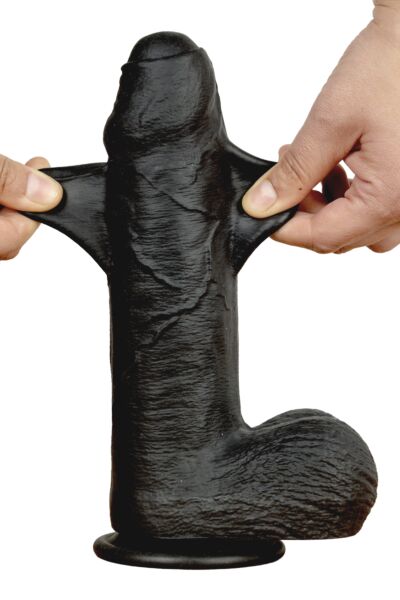 Realistische dildo S Pleasures Paolo in zwart, met testikels en zuignap onderaan