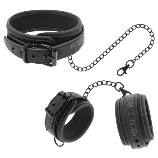 Set polsboeien en halsband Fetish Submissive met fixatiestang en kettingen