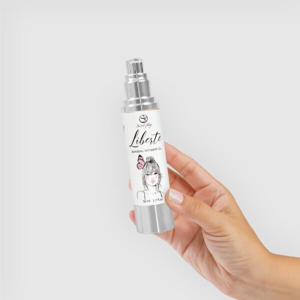 Hydraterende intieme olie Secret Play Liberté in airless flacon van 50 ml