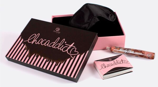 Erotisch spel Secret Play Chocaddict met de kaarten, de blinddoek en de chocolade lichaamsstift