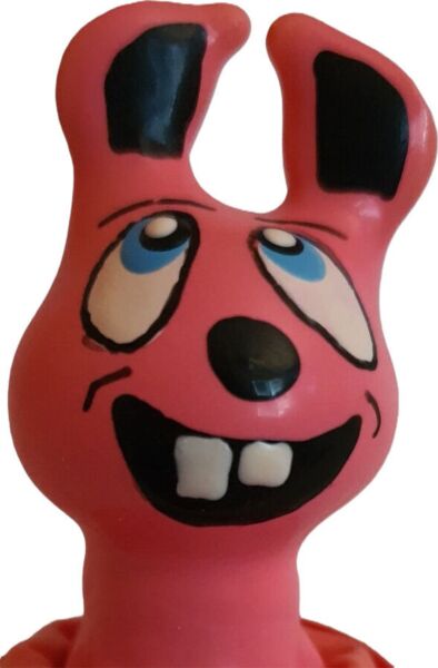 Fantasiecondoom Condomerie Laughing Pink Hare met een met de hand beschilderde roze haas