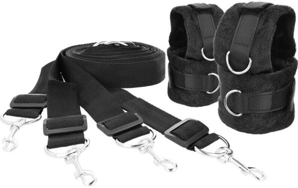 Bedbondage set Darkness met hand- en enkelboeien