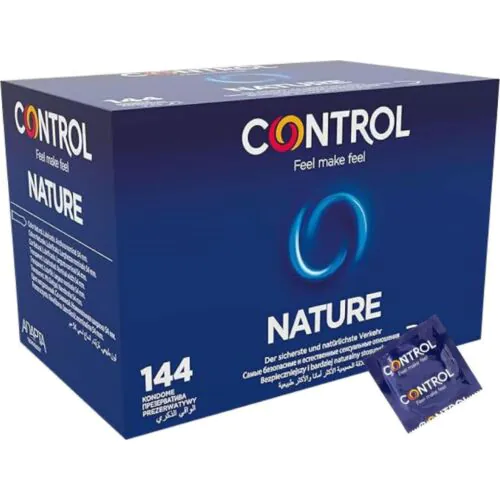 CONTROL Nature 144 condooms met Adapta-vorm